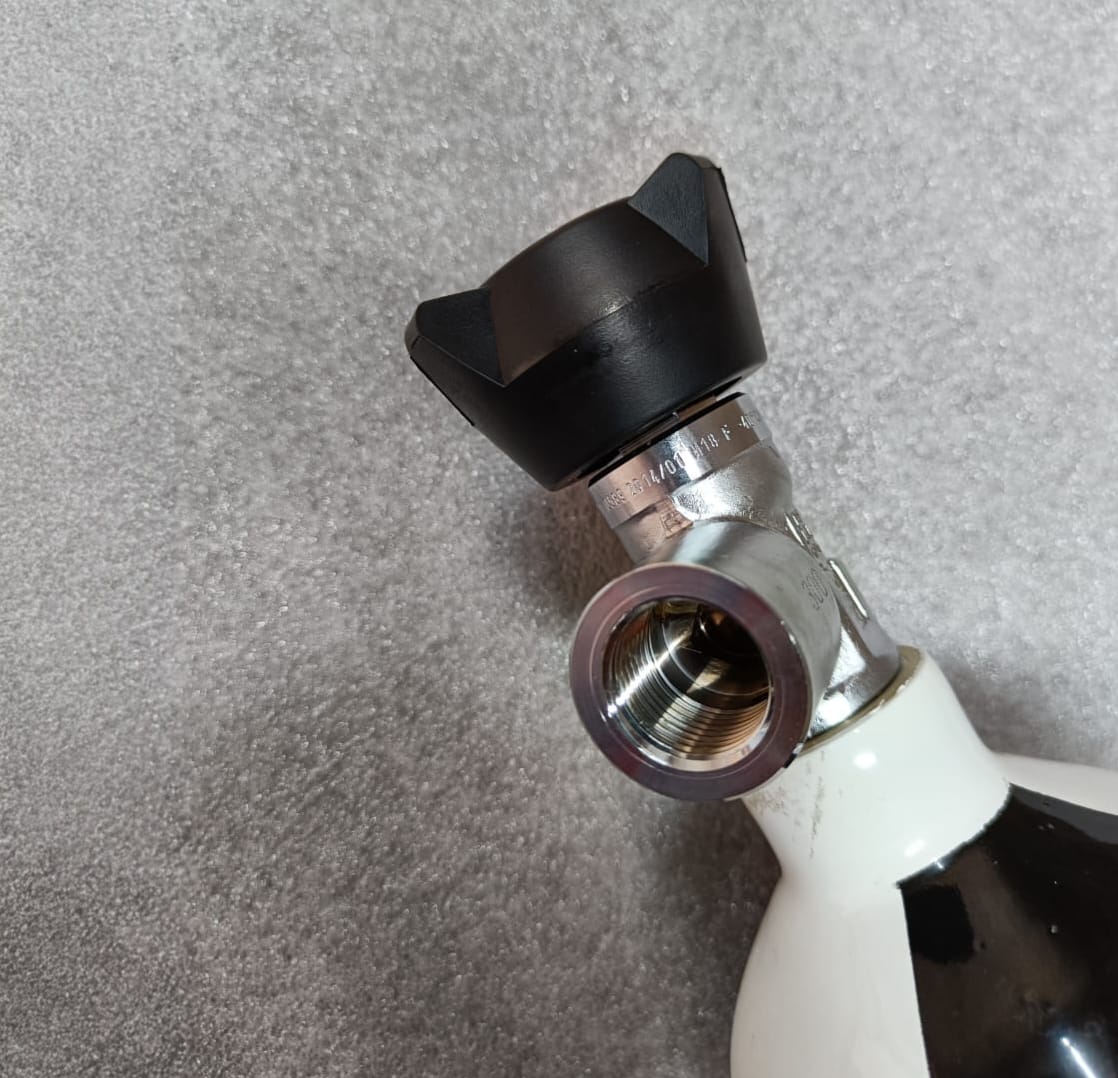 Drager 2L carbon PCP air cylinder – view 10