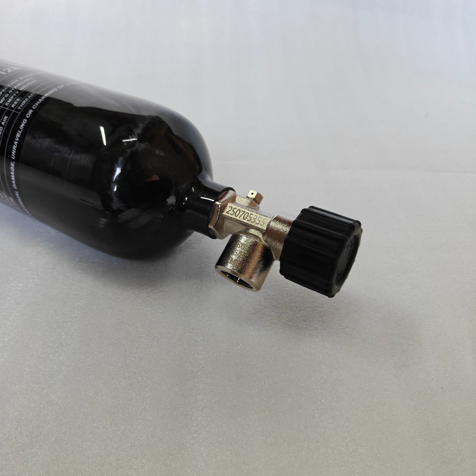 Alsafe 3L carbon PCP cylinder valve close-up