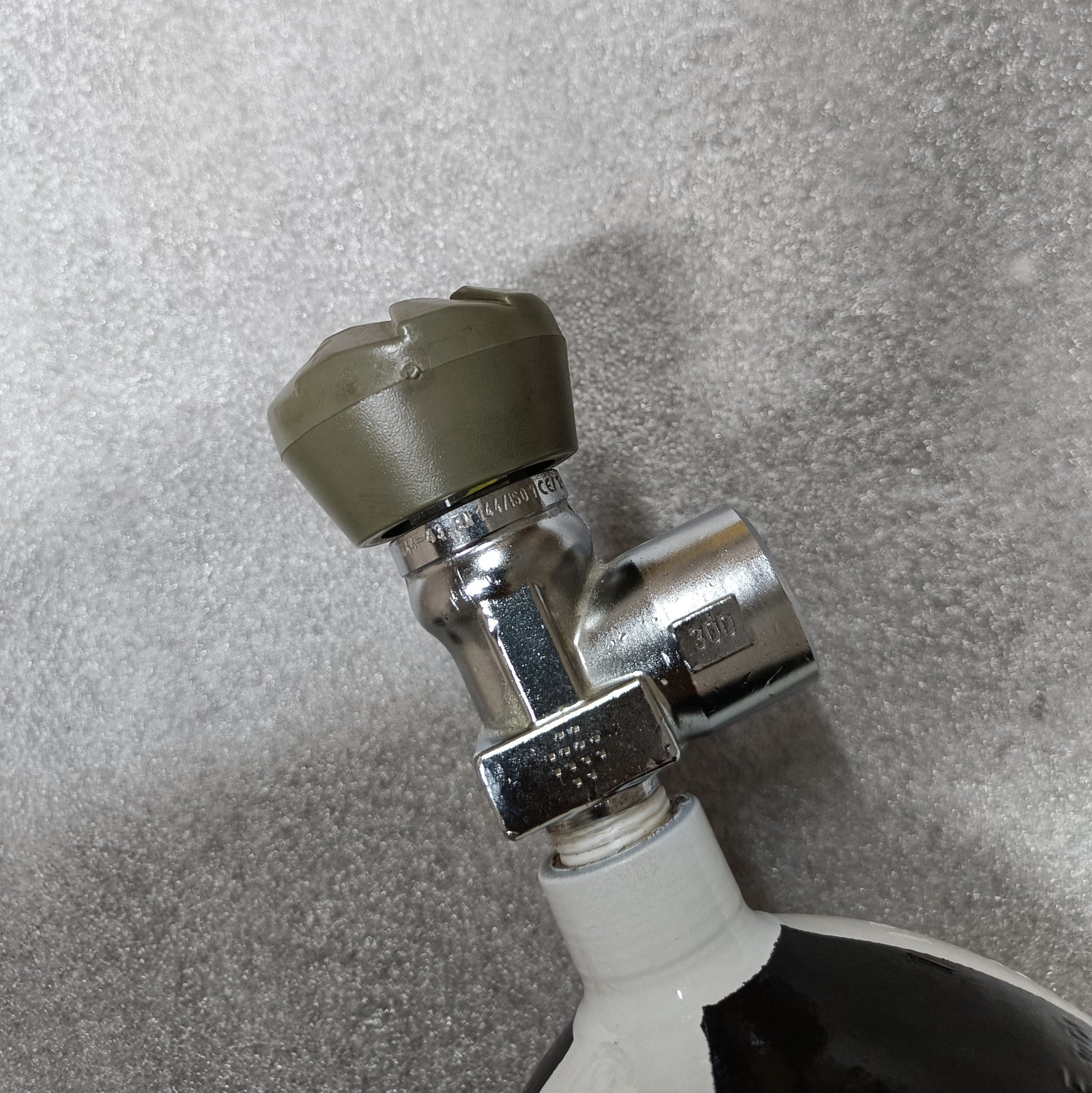 PCP Drager 6L Steel Cylinder + Filling Device (Combo), (Cylinder - Refurbished, Filling Device - New)