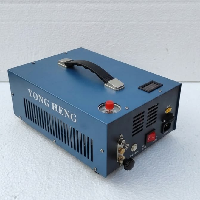 Yong Heng portable PCP compressor with digital display and carry handle